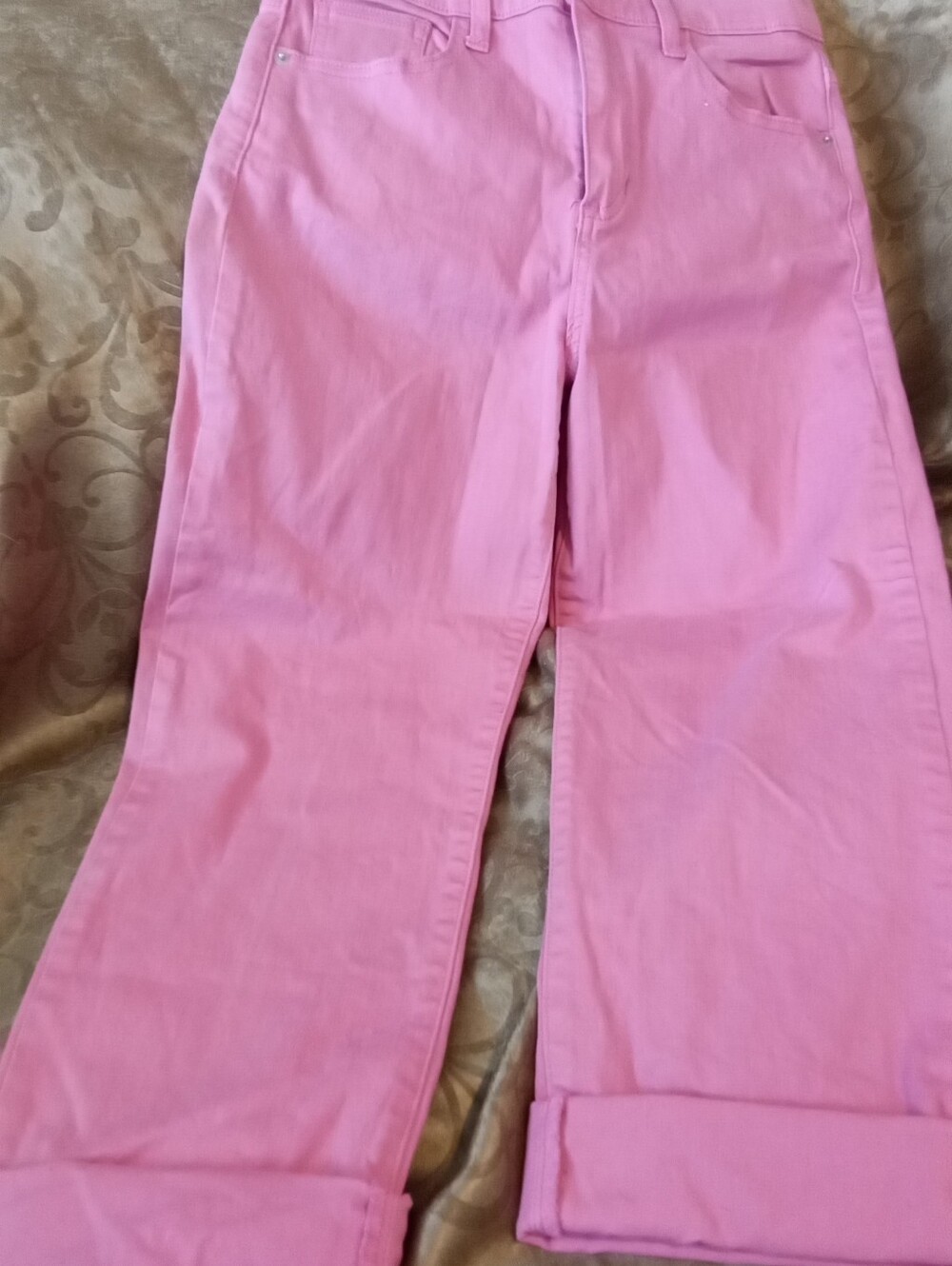 #658 Women’s Pink Straight-Leg Jeans